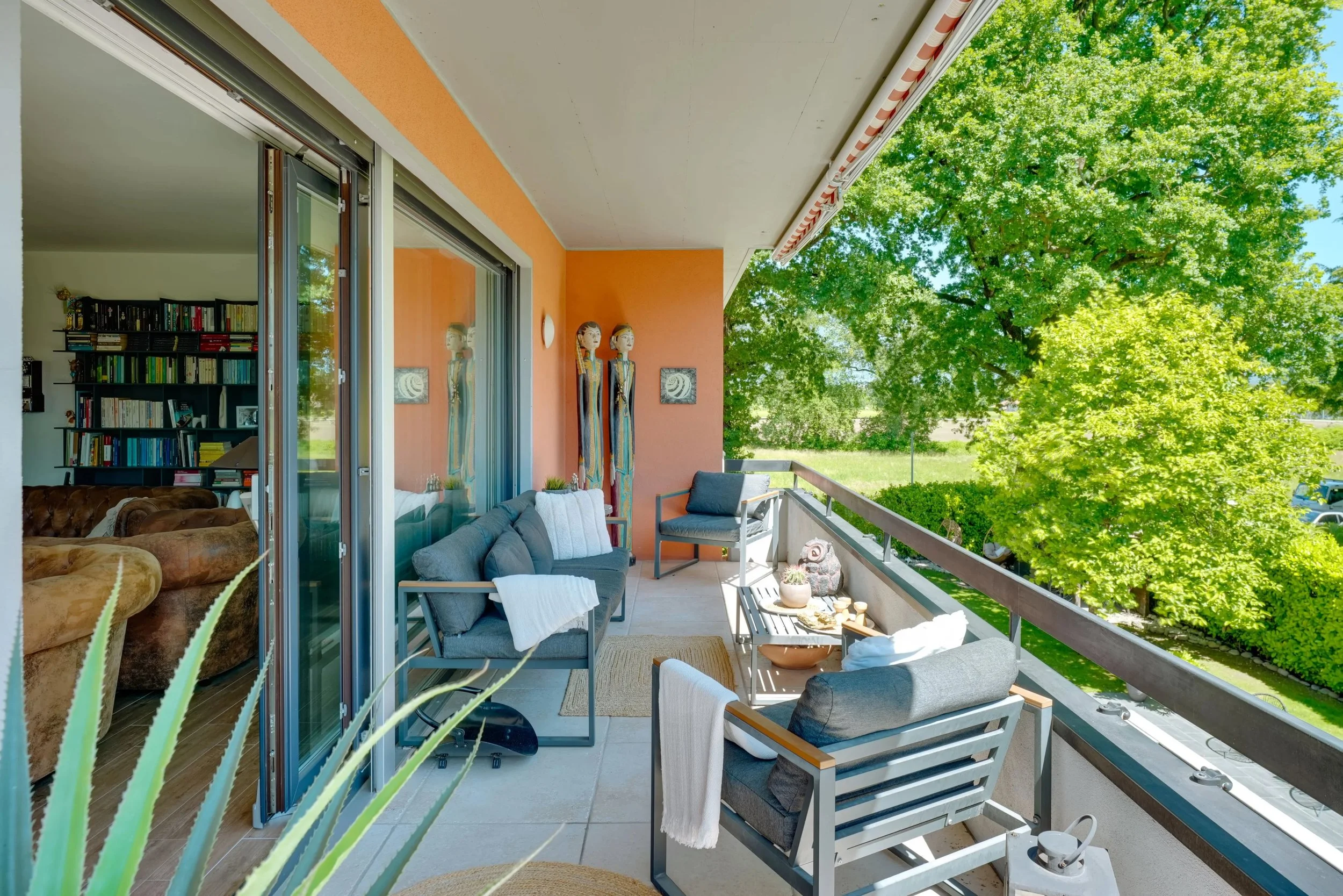 La “Dolce Vita” ticinese come residenza primaria o secondaria ad Ascona - Due appartamenti con layout moderno, ampie terrazze e piscina esterna