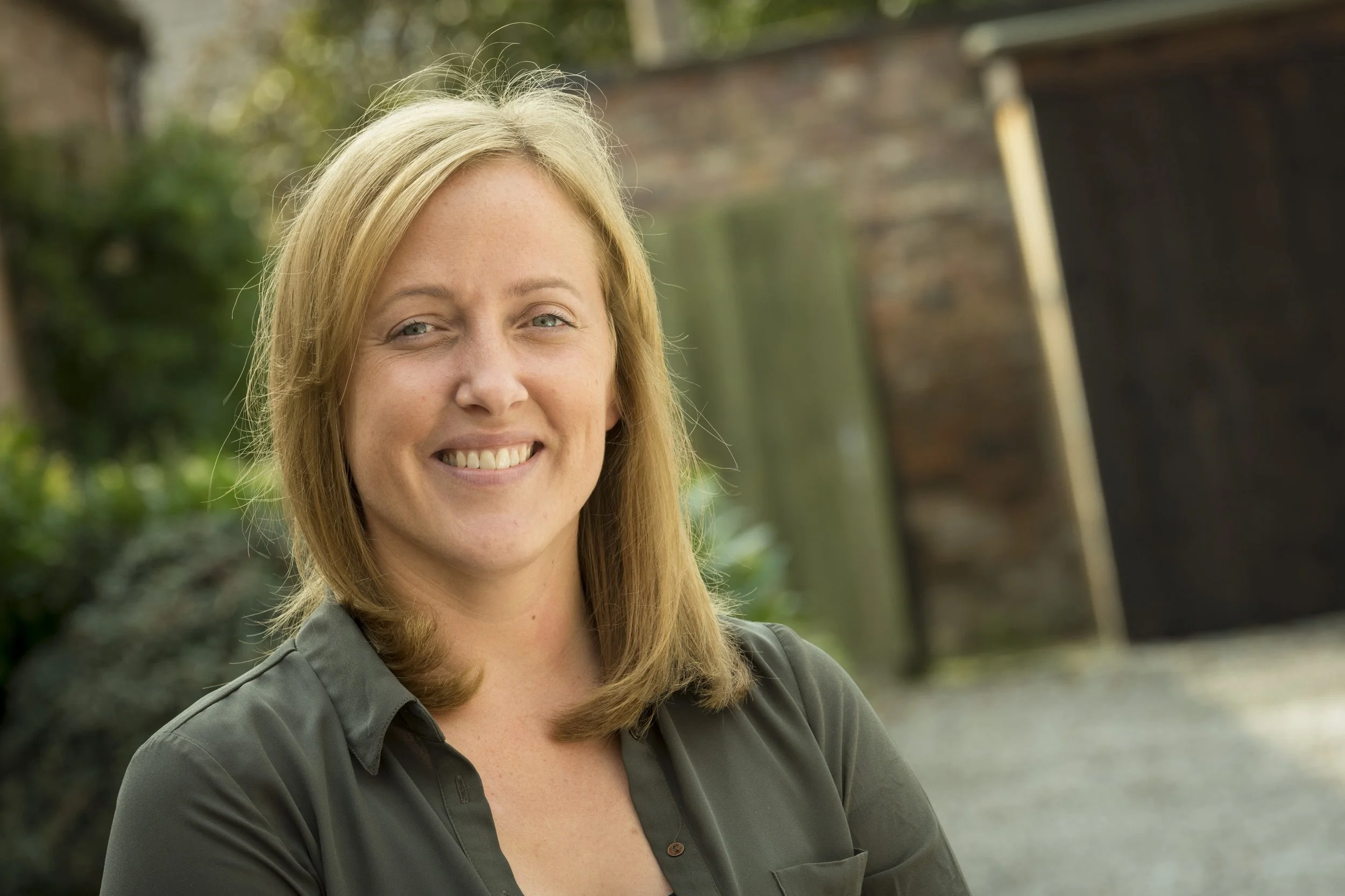 Lesley Green<a href="/lesley-green">→</a><strong>Engineer, North West</strong>