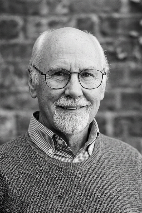 Dr Stirling Moorey,  Cognitive Behaviour Therapist at London Psychologist