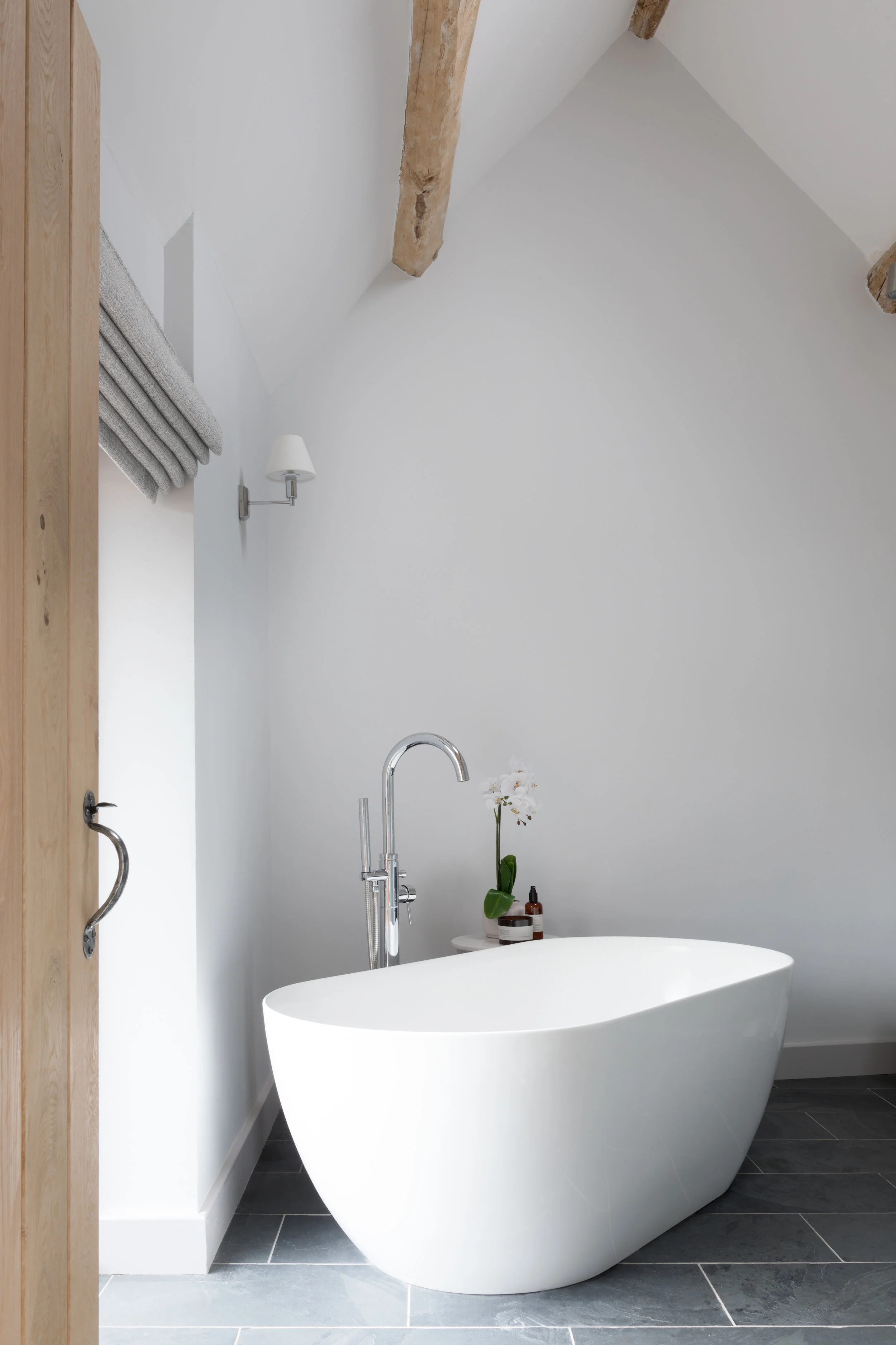Modern Barn | Decorum Interior Design