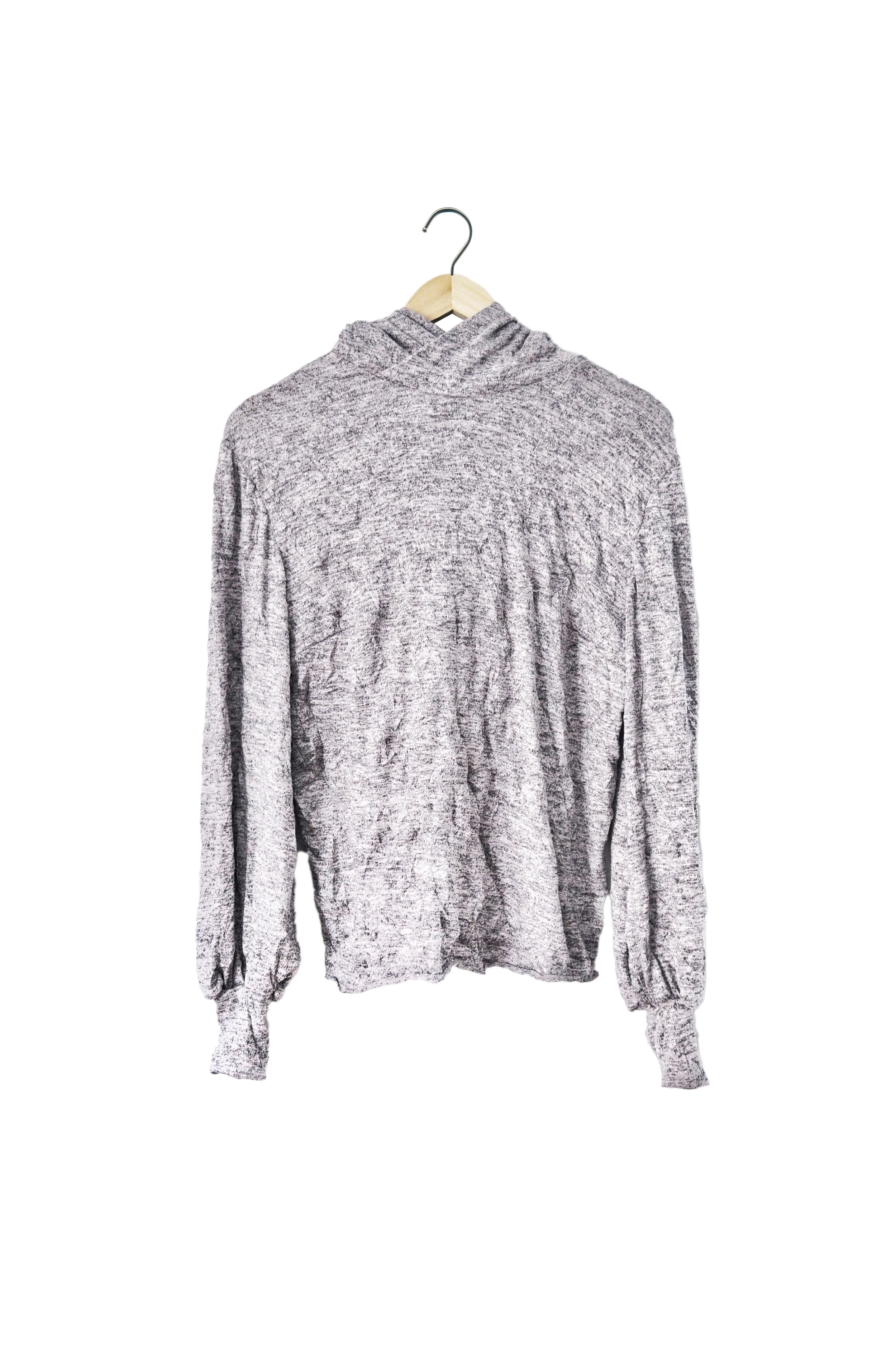 women heather pink sweatshirt with hood