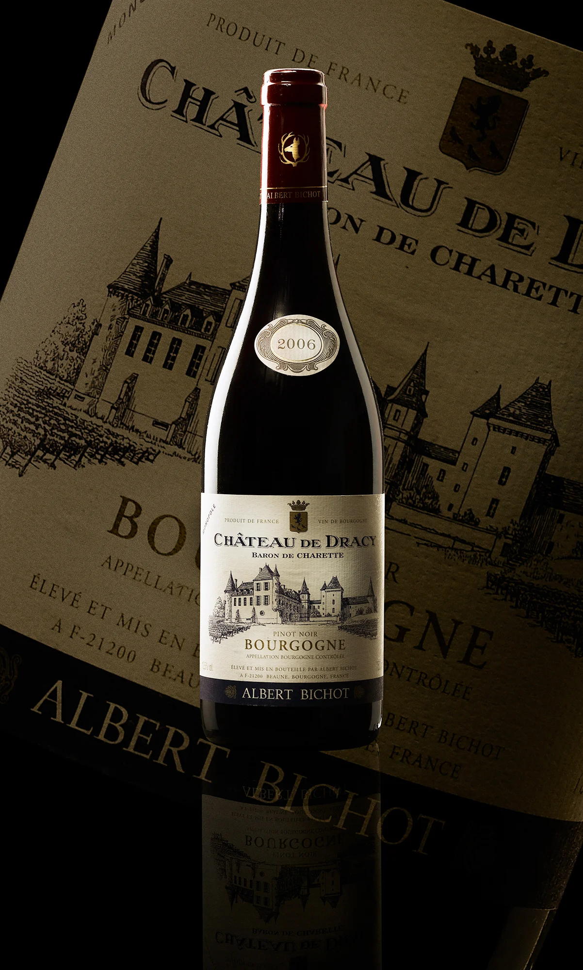 Alimentício - Bebidas — Vinho - Chateau de Dracy - Foto por Marcio Sallowicz©.