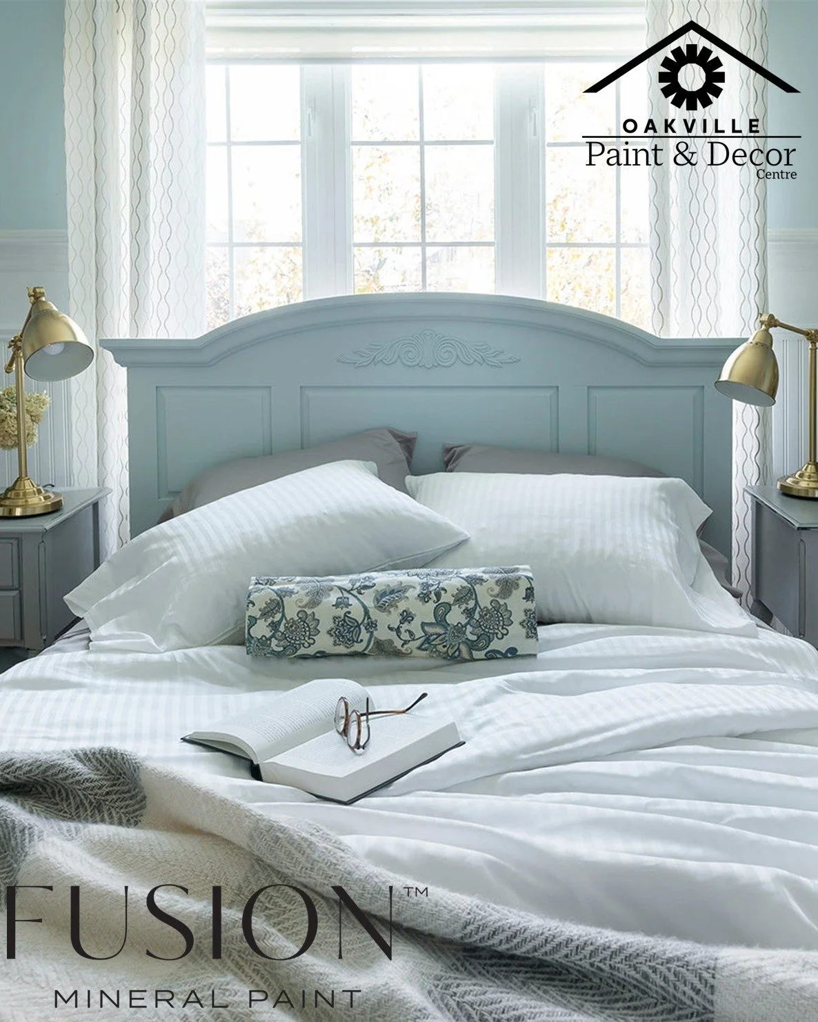 Make a big splash with this calming, grey-blue that adds tranquility to any space.
An ideal choice for furniture pieces, accents, and all decor items. Pair with Casement for a vivid and bright look. Pair with Limestone for a tranquil atmosphere. Enjo