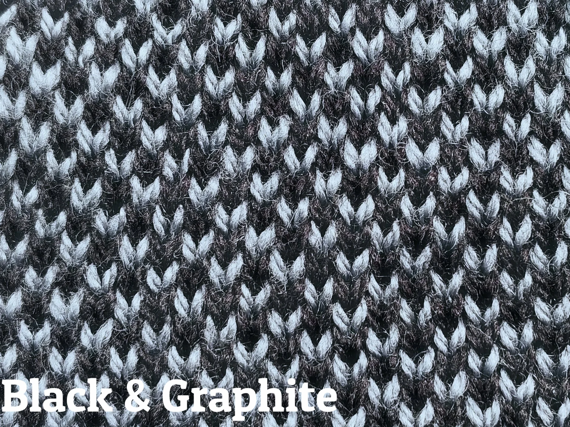 gertrdue_black_graphite.jpg