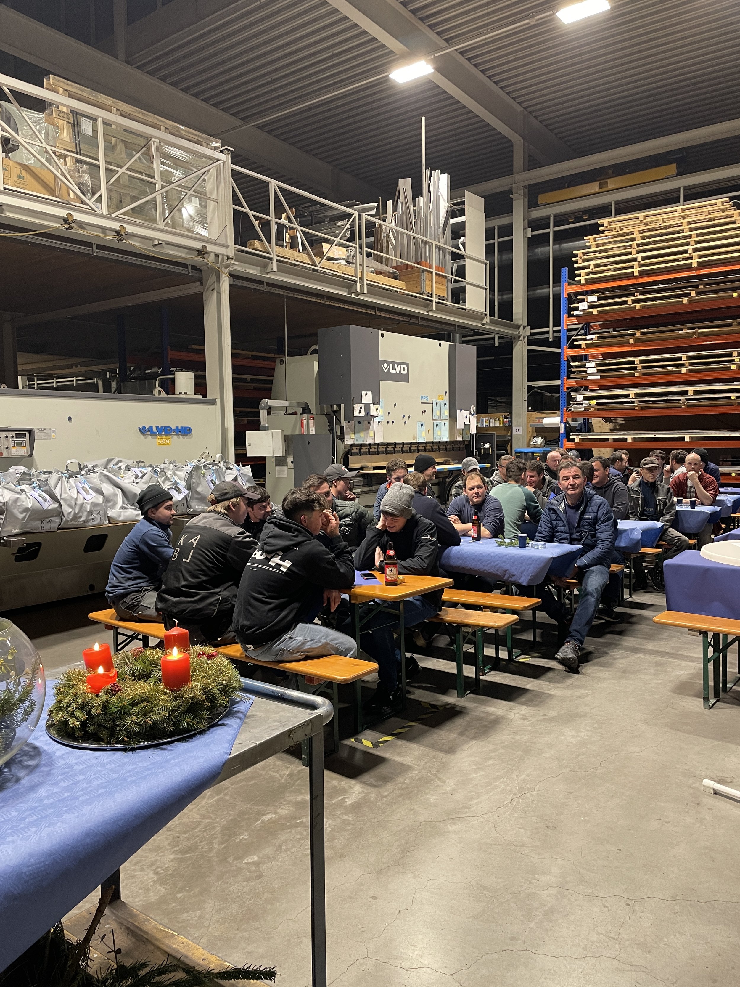 Dezember 2023: Weihnachtsfeier und Dienstjubiläum