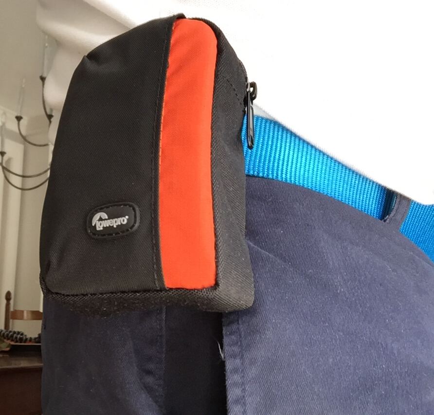 Lowepro Newport 30