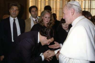 Carlo Maietto, Salvatore Adamo, Ursula Andress, Mireille Mathieu e S. Santità Giovanni Paolo II. Rassegna mondiale della canzone religiosa popolare" Anno Giubilare della Redenzione 1983/1984.