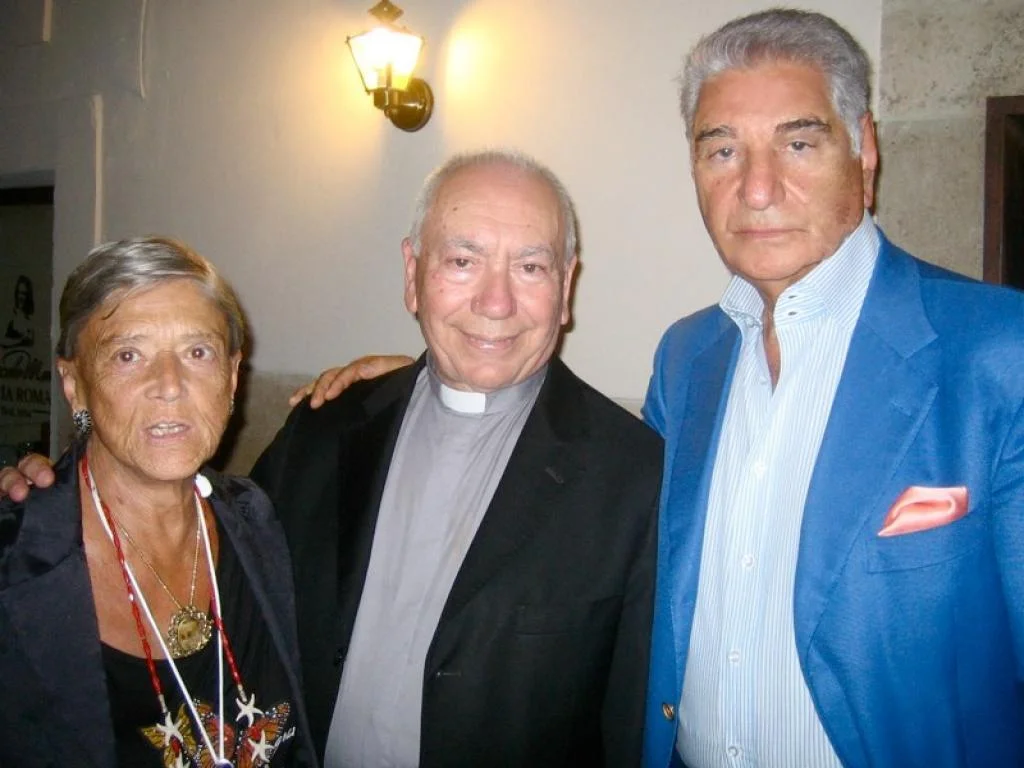 Liliana De Curtis (figlia di Totò), S.E. Cardinale Francesco Coccopalmerio e Carlo Maietto