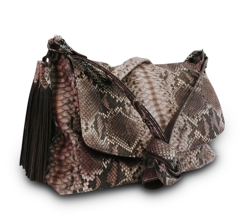 lg Robinson w flap 2.jpg