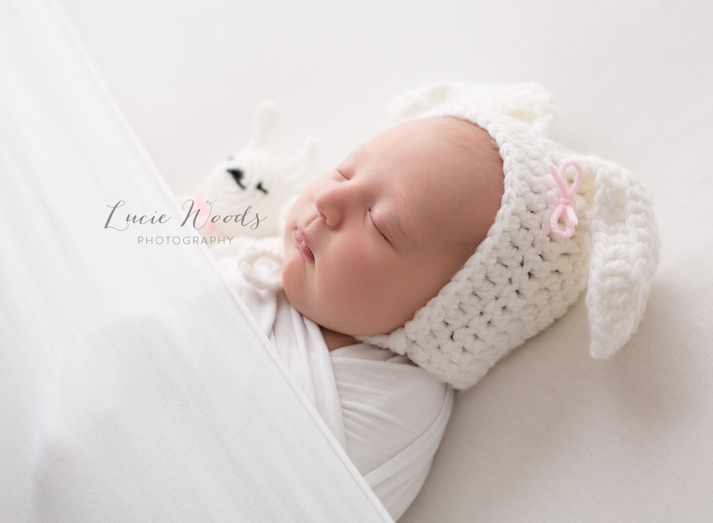 Newborn photographer newborn baby photography photos pictures Manchester Lancashire Rawtenstall Lucie Woods Photography Altrincham Hale Ramsbottom cute baby photos photo cake smash milestones