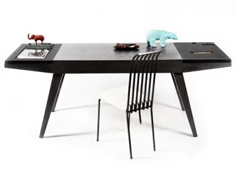 Blackbarn-MARKZEFF-Mantis-Desk.jpg