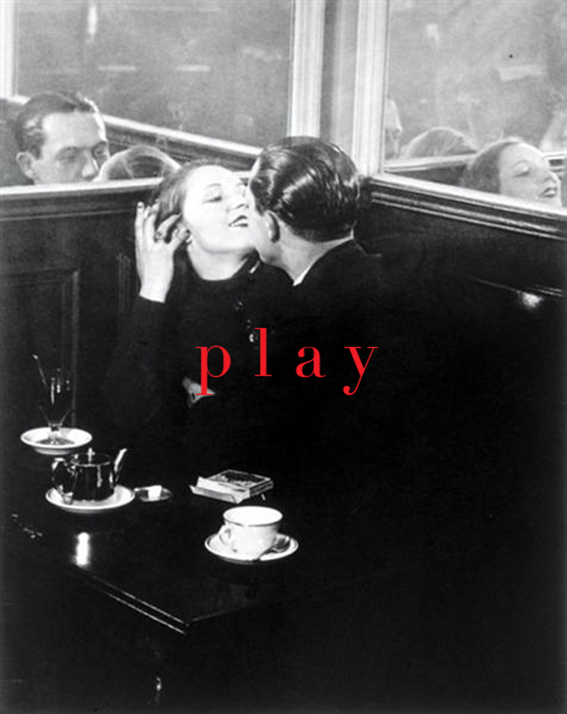 couple-d-amoureux-place-d-italie-1932.jpg!Large-Brassai--Fair-Use-PLAY.jpg