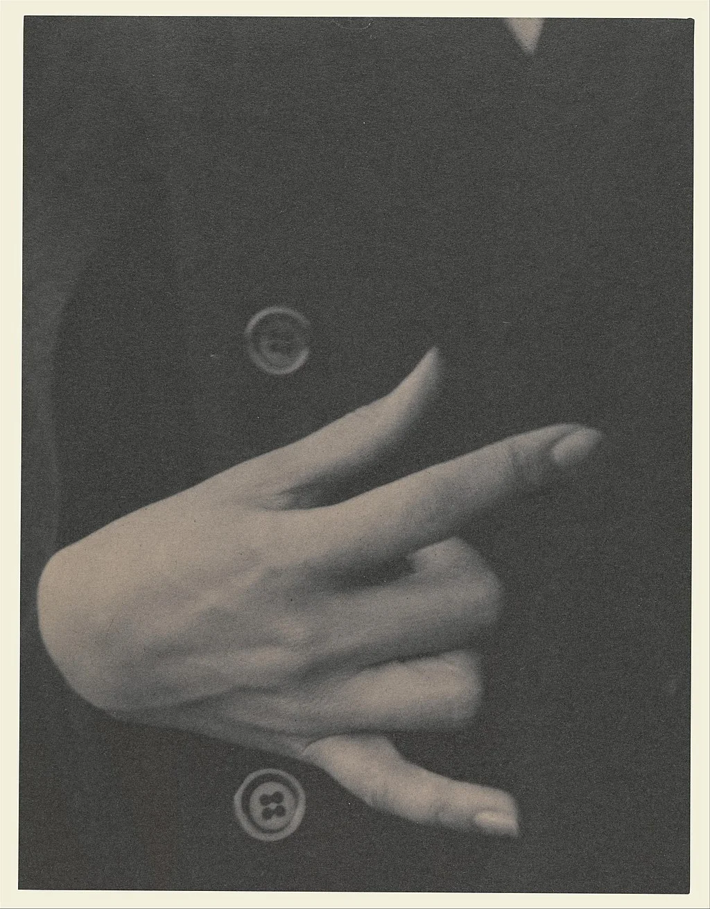 Georgia_O'Keeffe—Hand_MET_DP232997-CC0.jpg
