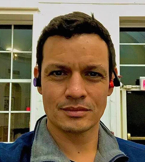 Associate Podcast Producer &amp; Interviewer at Columbia University · Raul de la Espriella