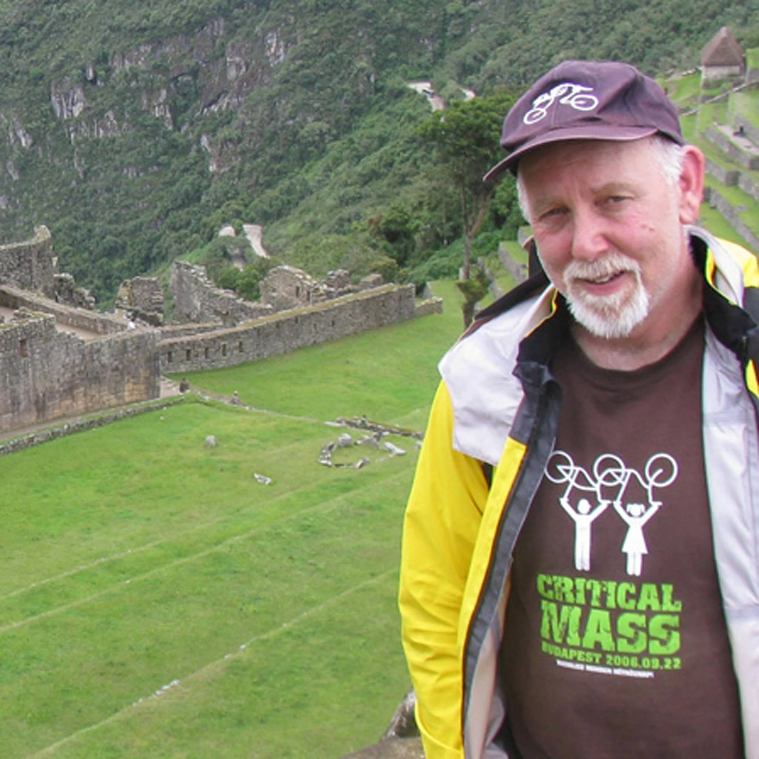 Resisting Fascism & Ecological Collapse with Writer-Organizer-Activist CHRIS CARLSSON