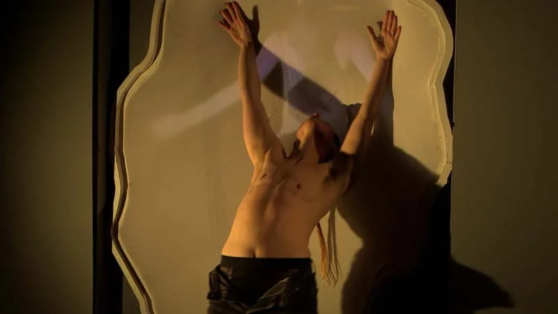  Paradise Portals Area 405,2025, film still by Re Orr 