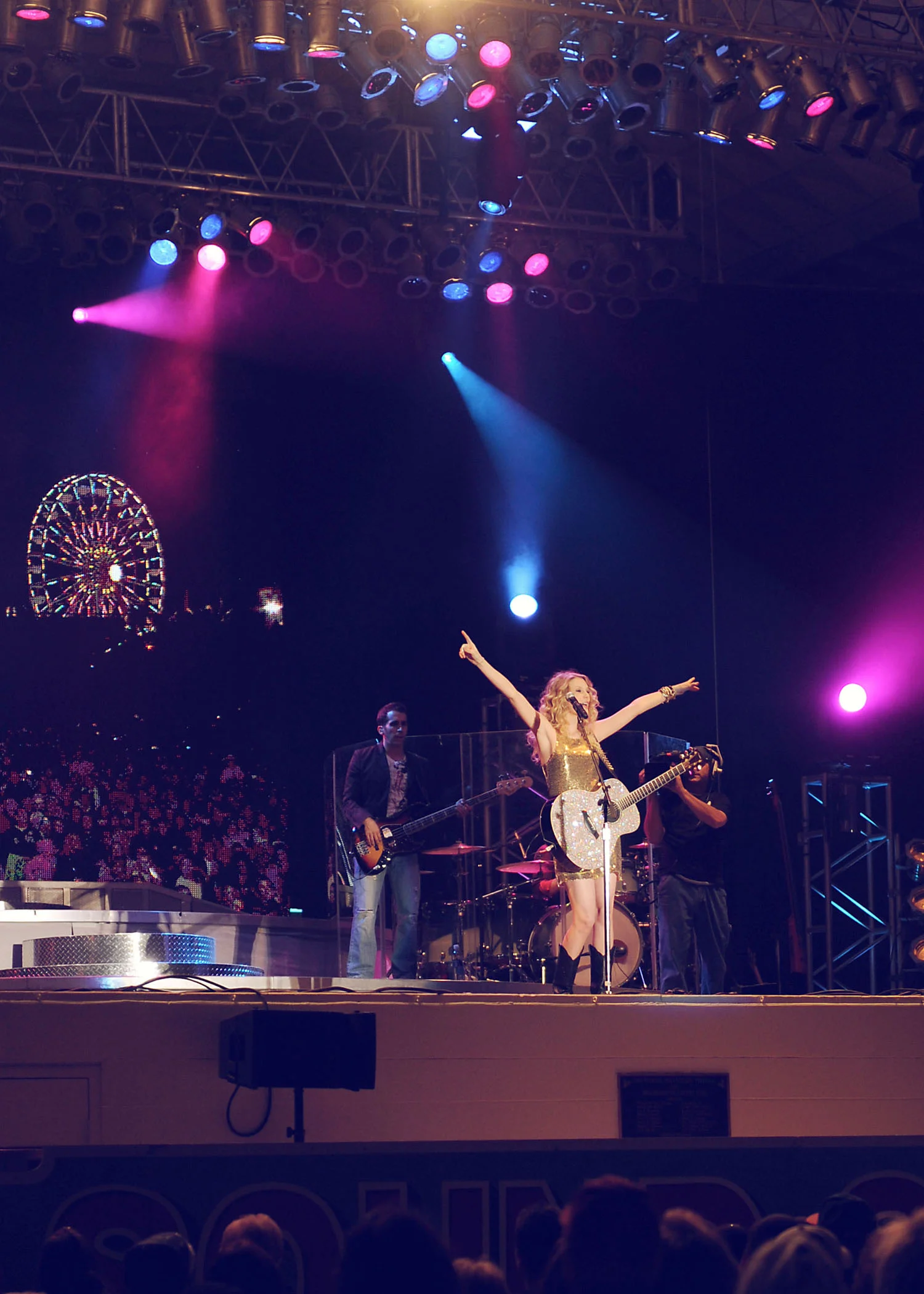 Taylor Swift - Concert Photography - Live Music Photography - Jennifer Griffin