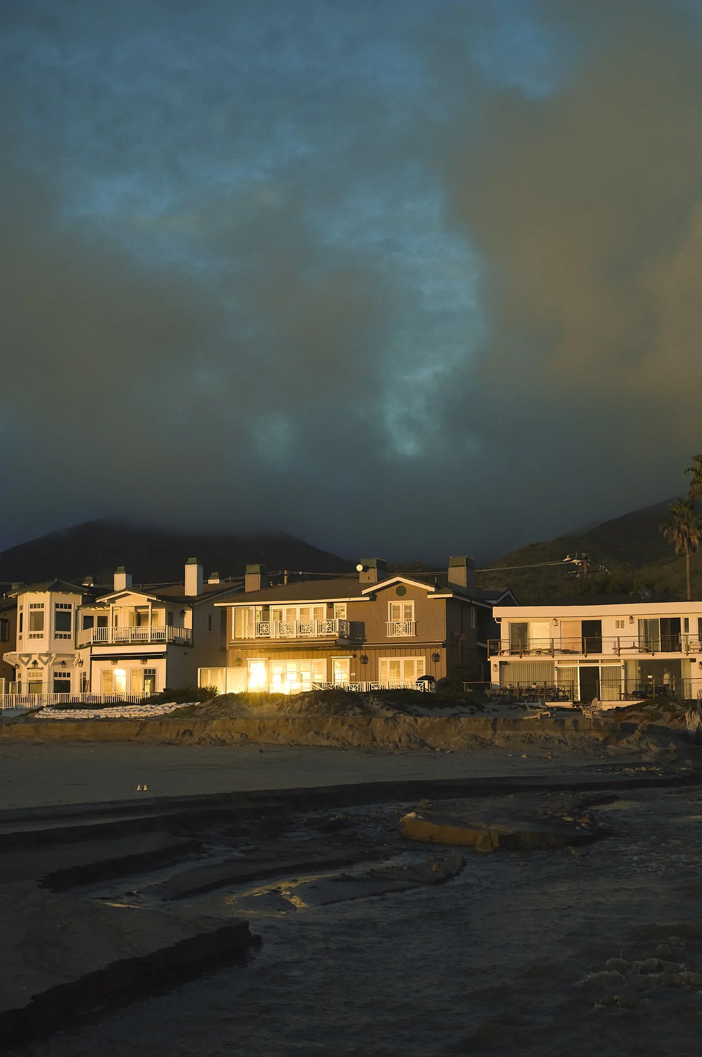 L1006230016 copy.jpg