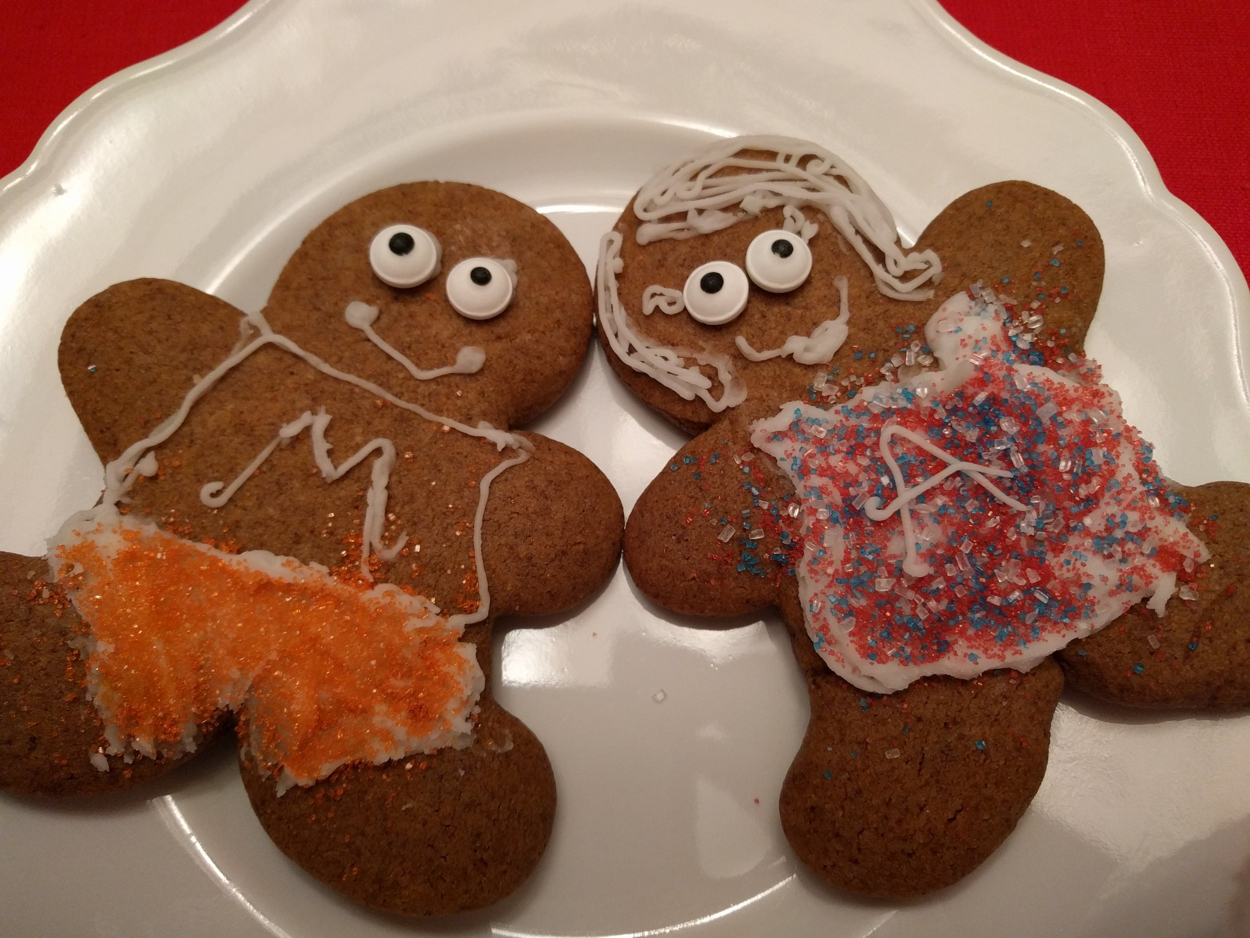 Forgot to give Gingerbread Matthew any hair! Whoops!