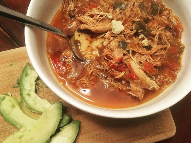 Chicken Enchilada Soup. It&rsquo;s healthy. It&rsquo;s filling. It&rsquo;s warm. It&rsquo;s what you need on your table this weekend! For such a simple recipe, it sure was tasty!! &gt;Link in Bio &lt;
.
.
.
.
#foodandfellowship #foodiegram #foodiefri