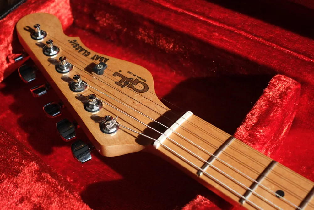Honeybee Vintage G&L Asat Classic-10.jpg