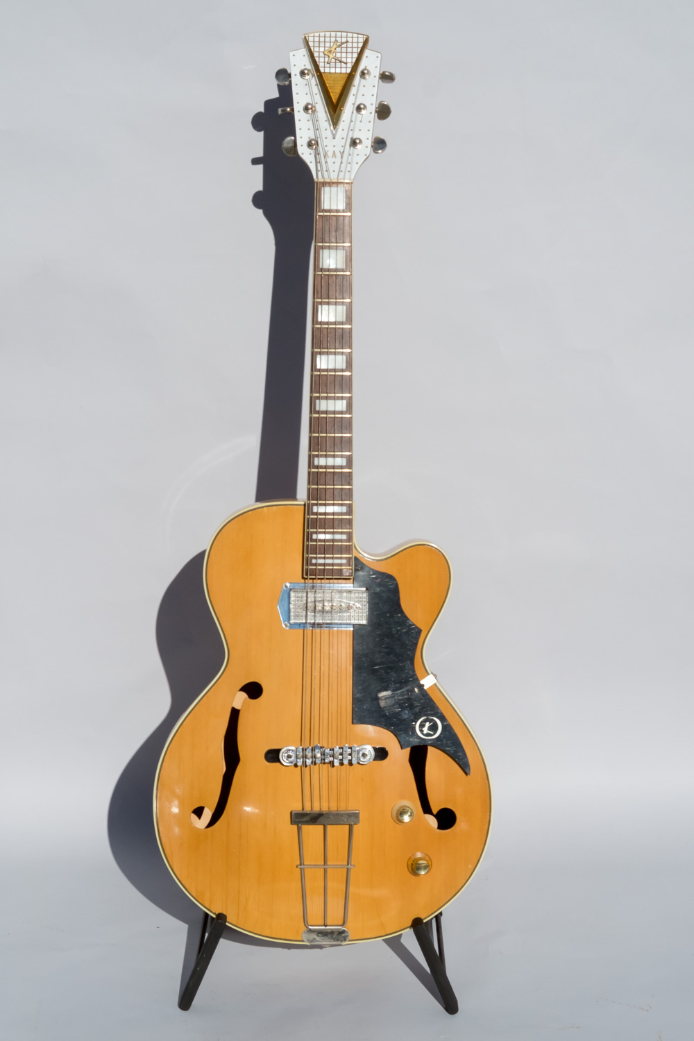 Late 1950's Kay Barney Kessel Artist 