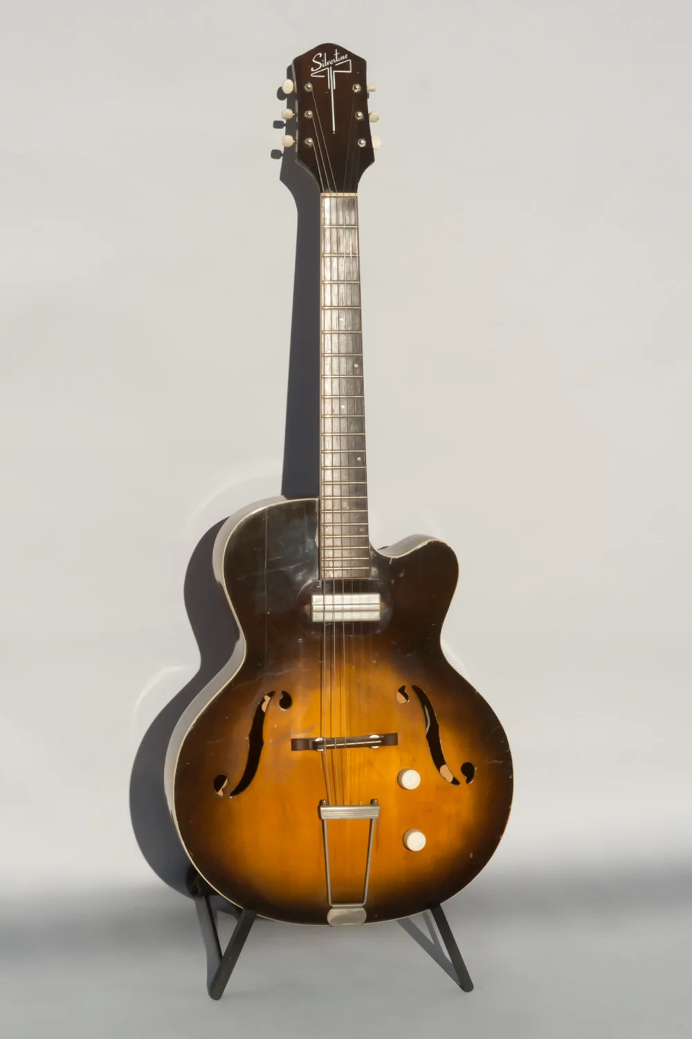 1956 Harmony H61 branded Silvertone  