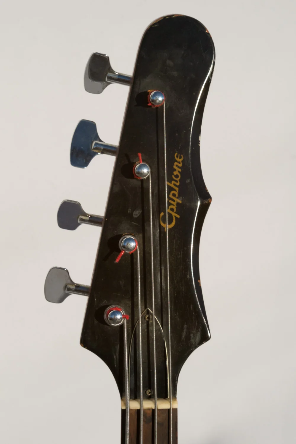 Honeybee Vintage 1960s Epiphone Newport Bass w case-1.jpg