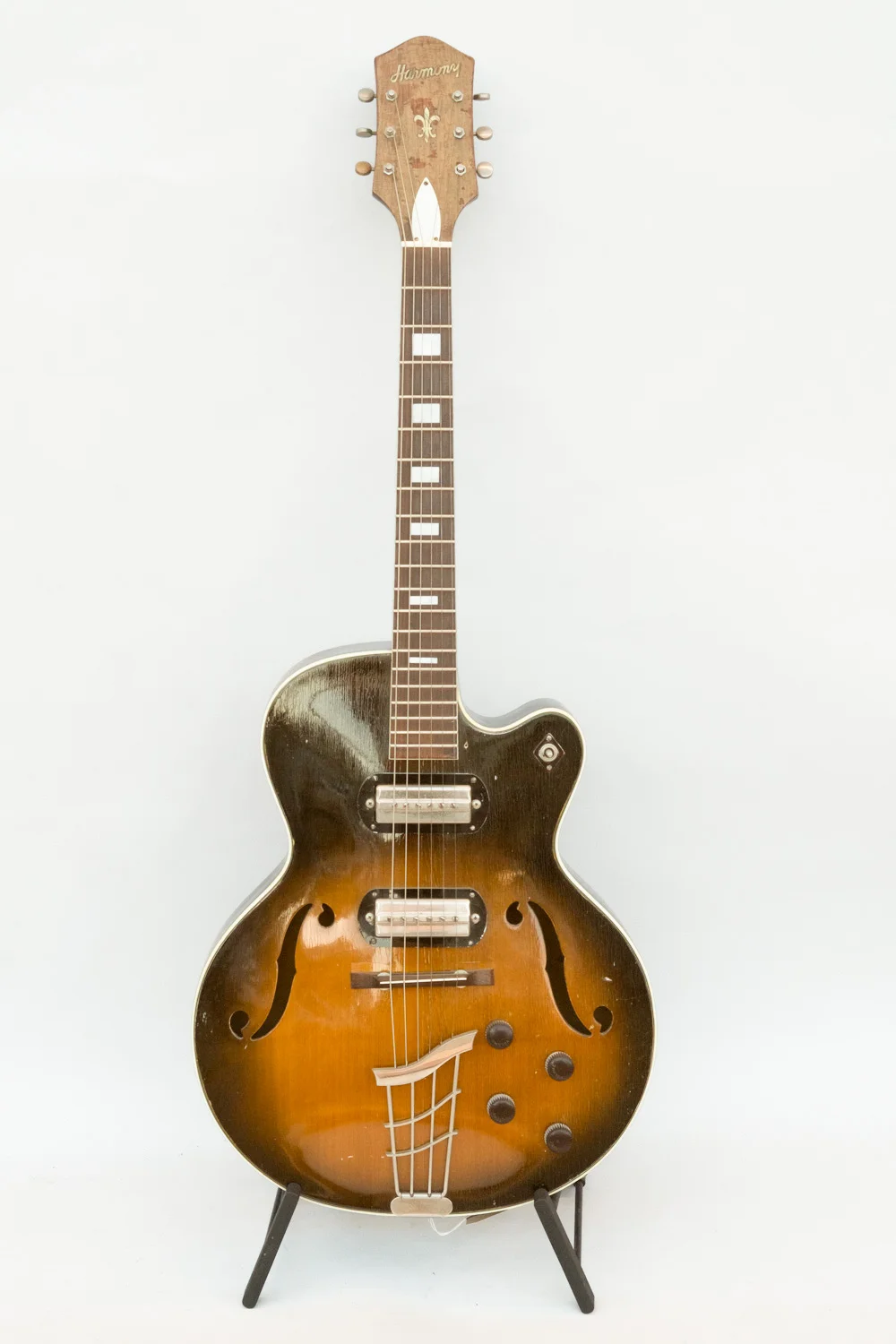 1950s Harmony H62 