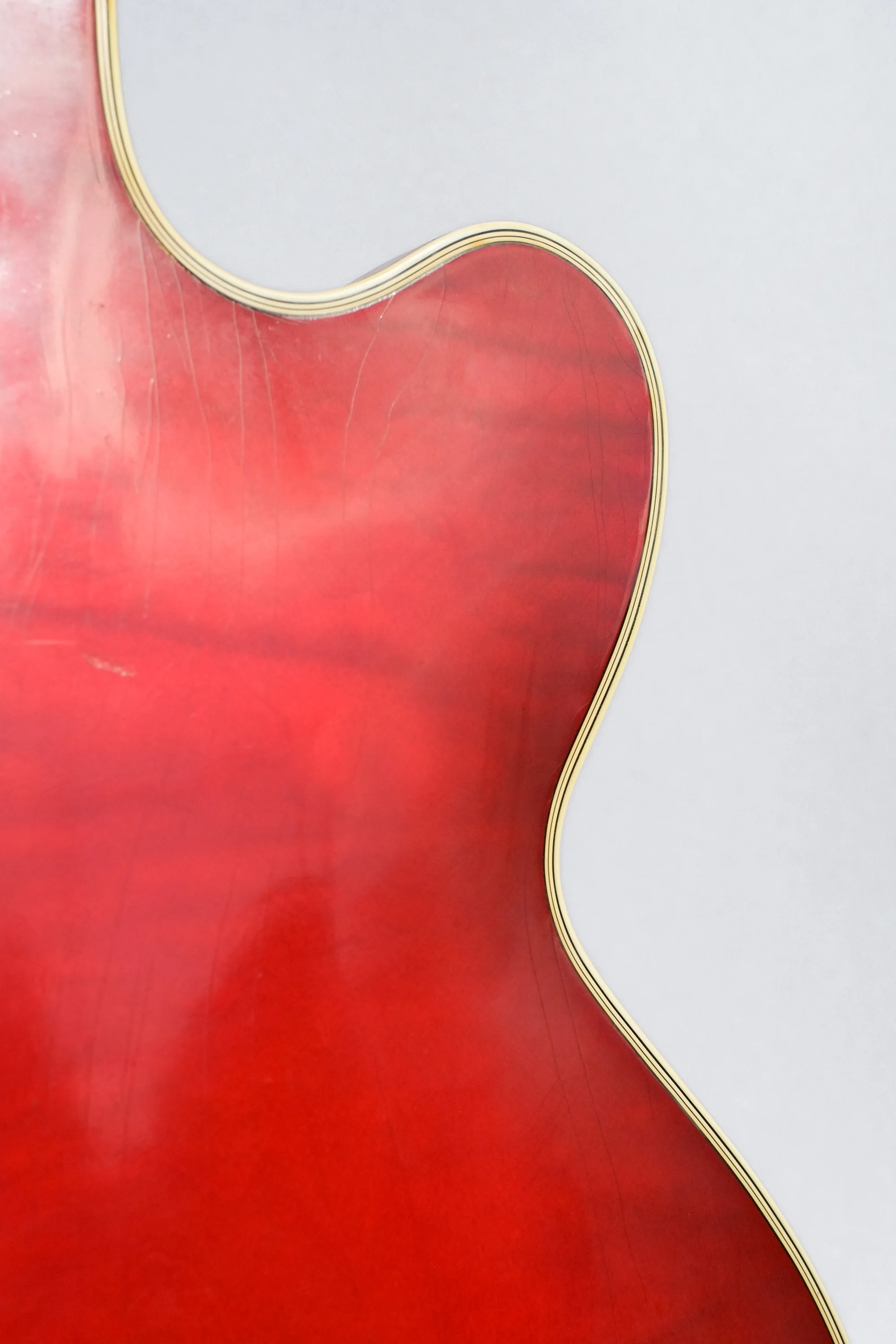 Honeybee Vintage 1960s Hofner Verythin-17.jpg