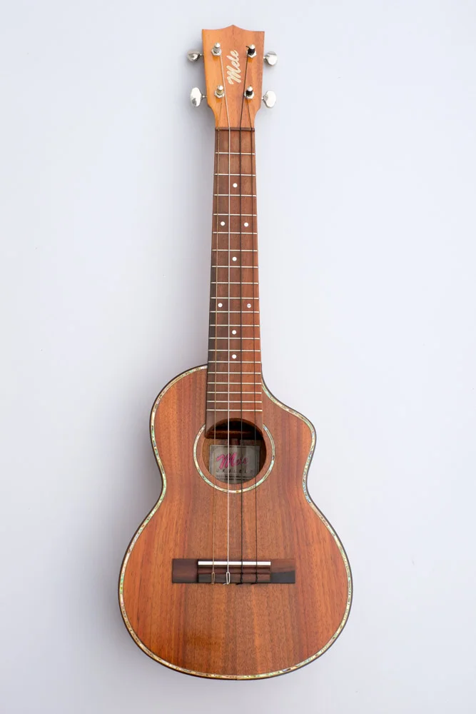 2003 Mele Cutaway Tenor Ukulele