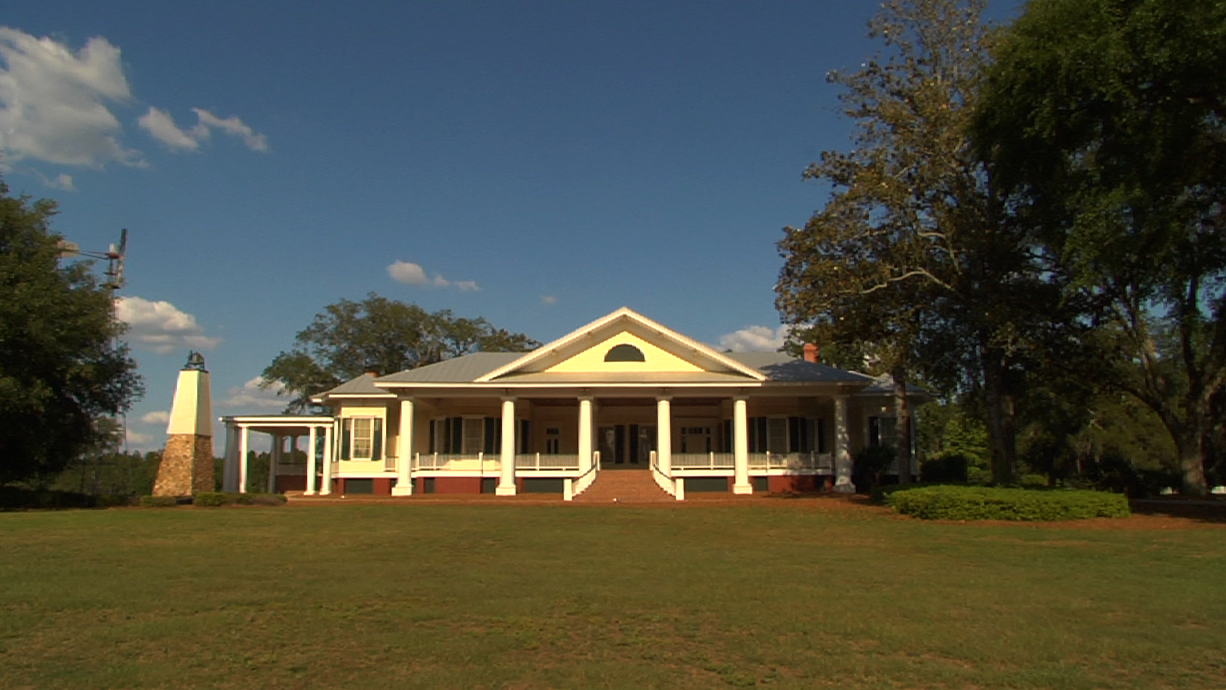  An Antebellum mansion is one of several buildings on the 1,600 acre Cypress Pond Plantation purchased by New Communities in 2011 with funds from a successful class action lawsuit brought against the U.S. Department of Agriculture for loan discrimina