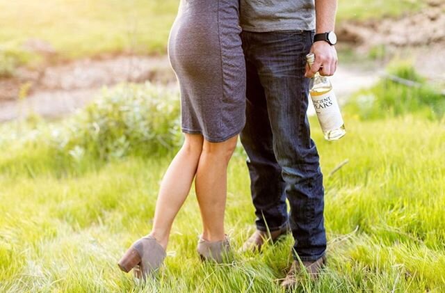 D A Y D R I N K I N G // is a great way to spend the day with your Valentine. &hearts;️ ⁠
⁠
Ancient Peaks Winery is open from 11-5:30 pm ⁠
⁠
. . .⠀⁠
⁠
Photographer // @cameroningalls⁠
Venue // @OysterRidge⠀⁠
Wine // @ancientpeaks