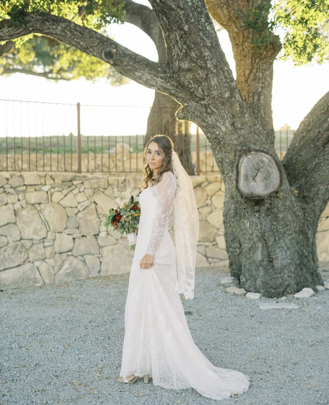 She&rsquo;s officially a MRS! 💍⁠
⁠
Venue: @smrv_events + @ancientpeaksbarn⁠
Photography: @ohlovelyphotography