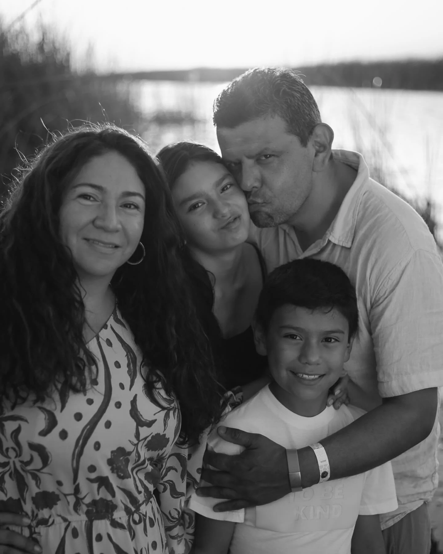 #familia es todo✨y  con este sunset 🌅 es un sue&ntilde;o ✨💛 y lo dice todo #loved