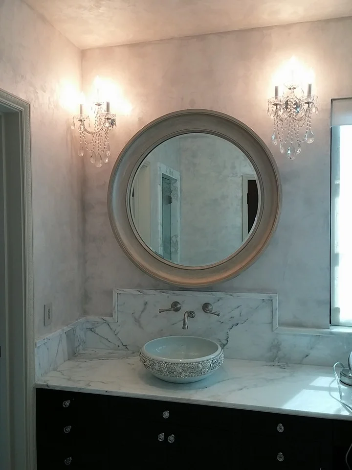 Pearl plaster princess bathroom