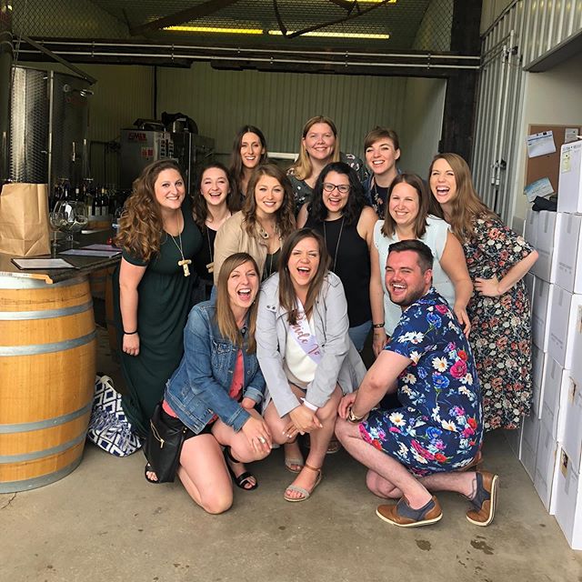 Had so much fun celebrating the wonderful bride-to-be @slabymaryjane this weekend. Cheers to good wine and even better friends. #ontracktodopirak #woopwooo