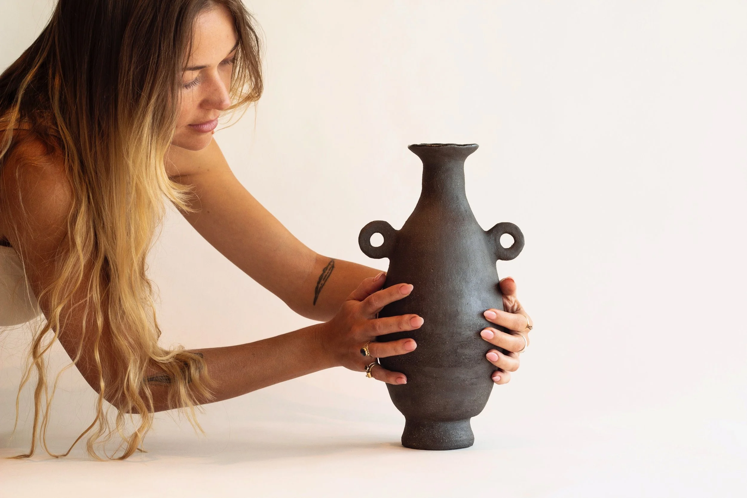 CERAMIC VASE 04.jpeg