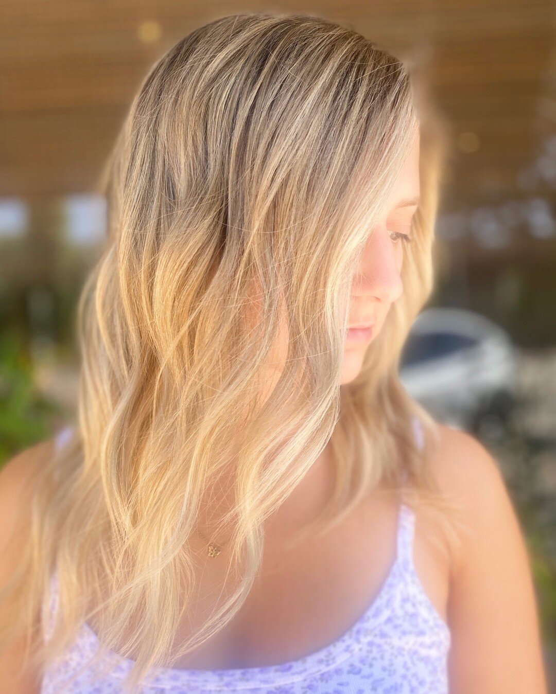GIVE ME ALL THE BLONDE ✨What’s not to love about a bright blonde that is also low maintenance?!⠀⠀⠀⠀⠀⠀⠀⠀⠀
-⠀⠀⠀⠀⠀⠀⠀⠀⠀
Full foilyage + highlight combo to achieve MAXIMUM BRIGHTNESS & MELTINESS.⠀⠀⠀⠀⠀⠀⠀⠀⠀
-⠀⠀⠀⠀⠀⠀⠀⠀⠀
Also this babe is moving to E