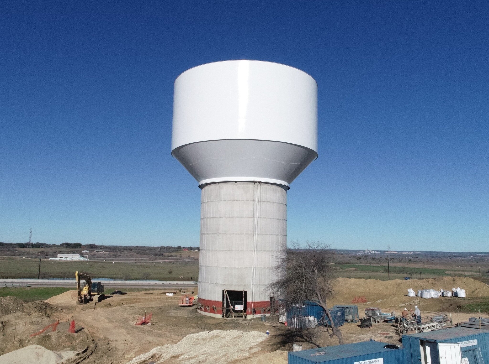 The new year is off to a great start as we cross some exciting project milestones 📈✅

At the end of January, our crews successfully lifted and sealed the bowl of our South Elevated Storage Tank, shown above. Once the bowl was raised and sealed to th
