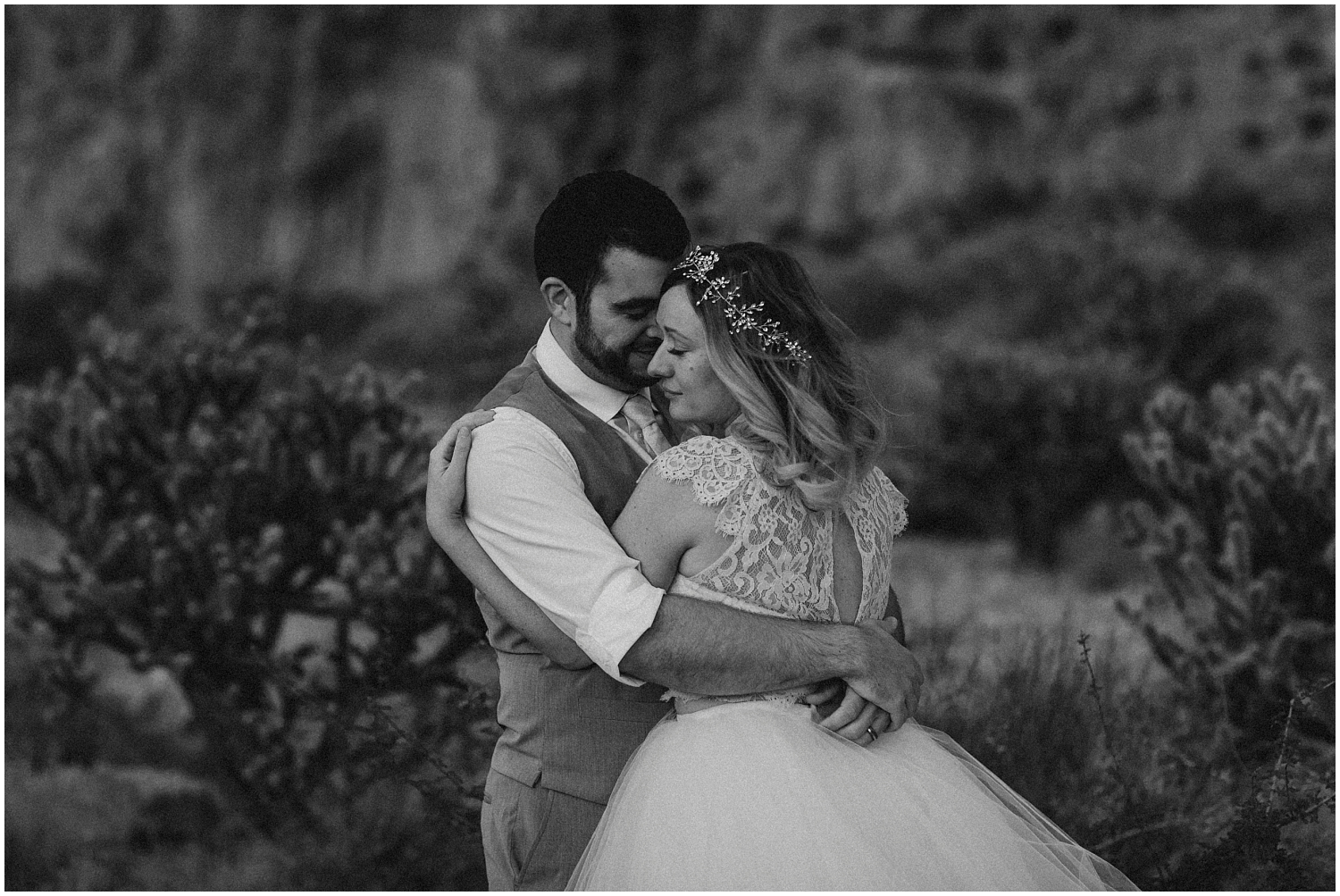 Mojave Desert Elopement (62).jpg