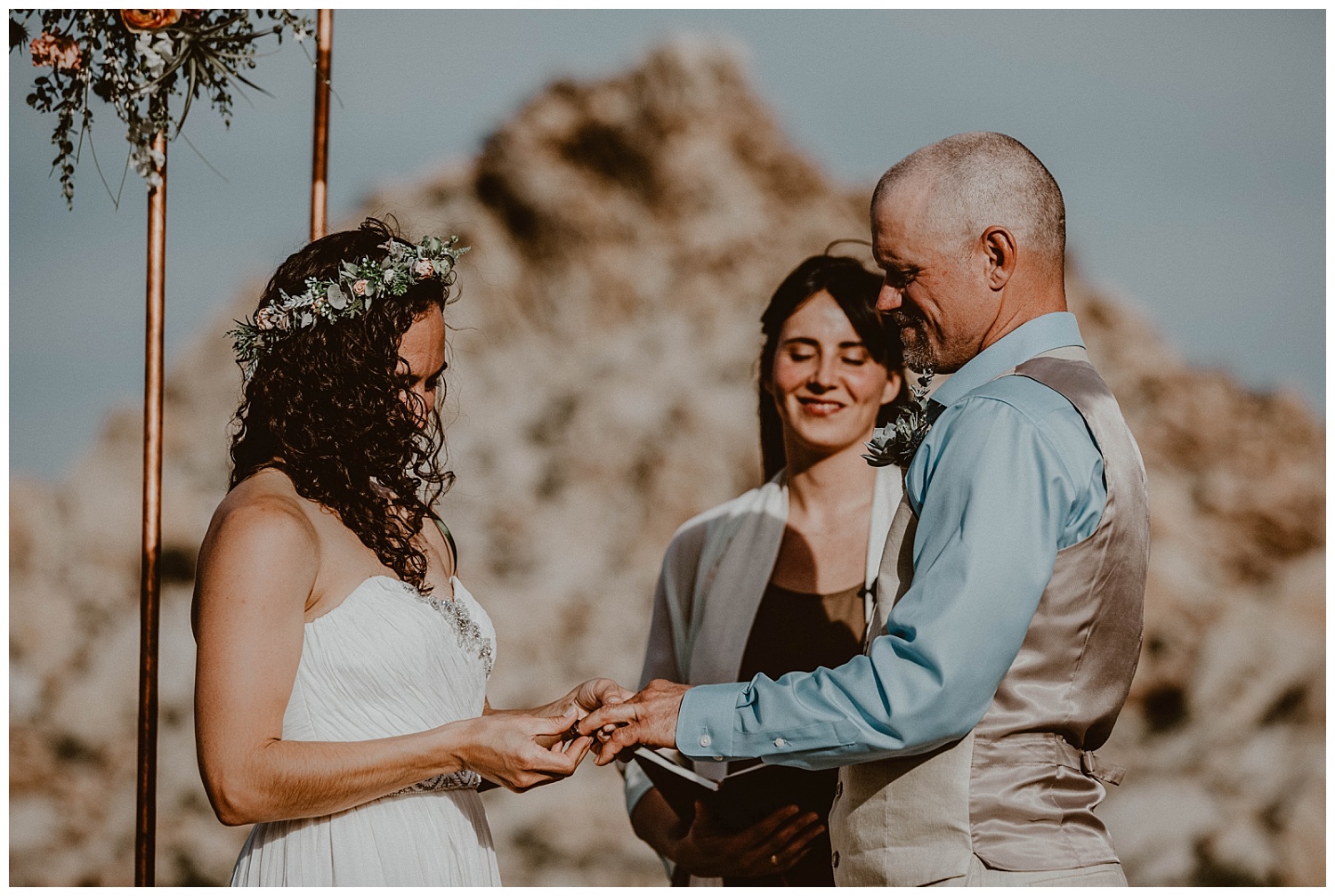Joshua Tree Elopement (28).jpg
