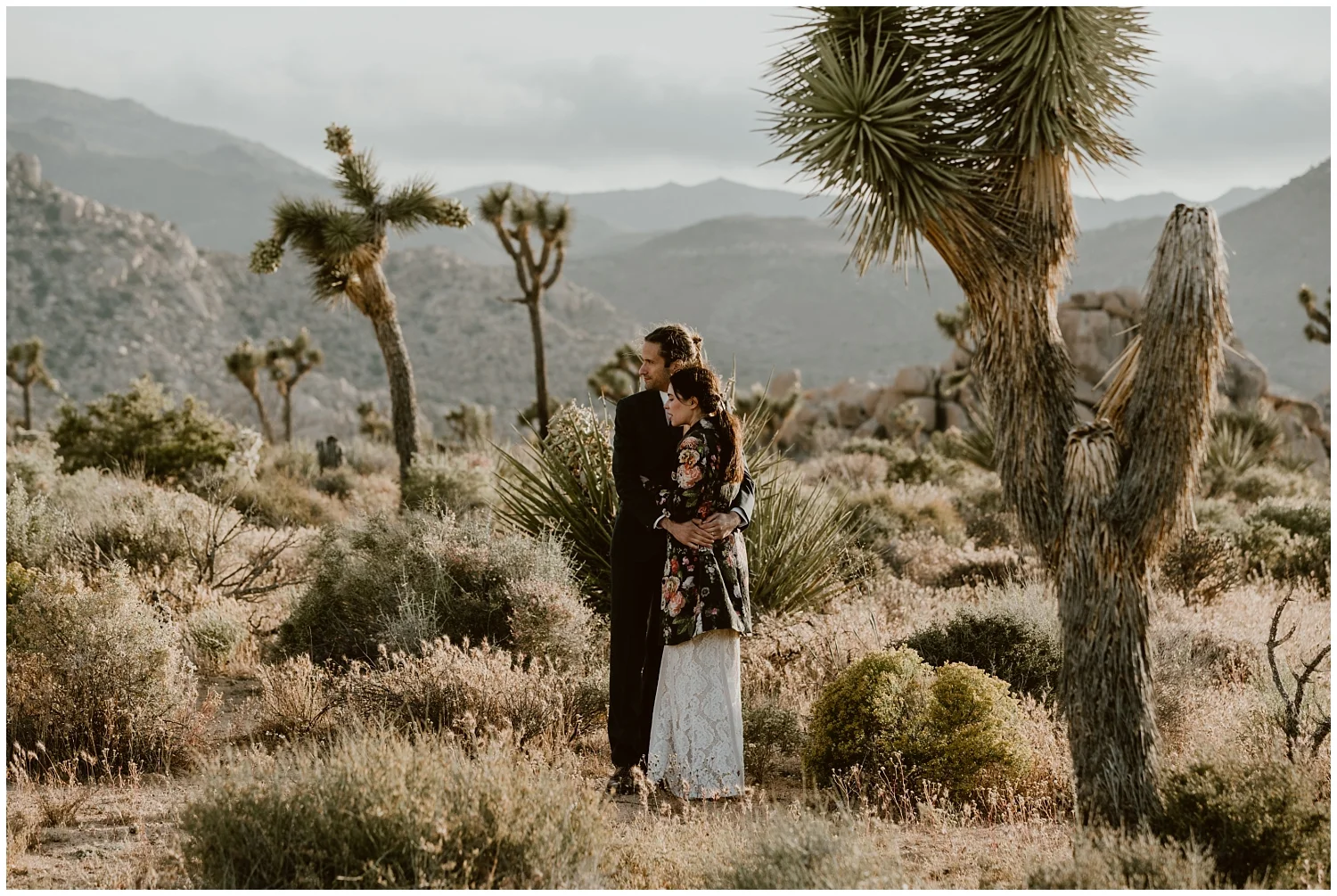 Joshua-Tree-Epic-Elopement-Experience-0073.jpg