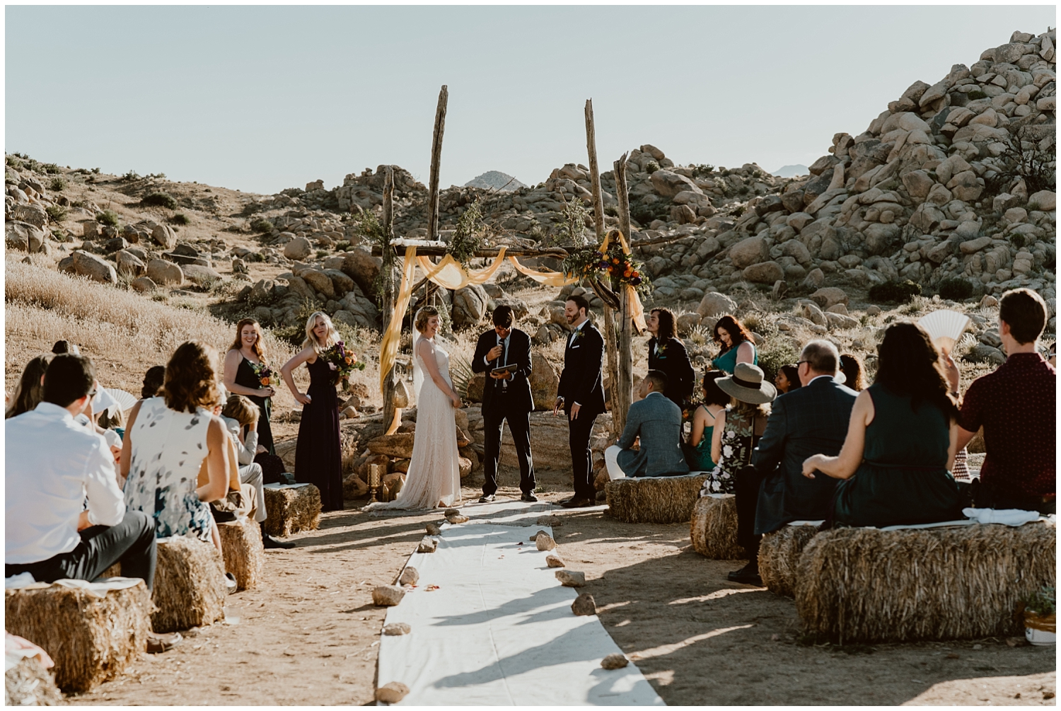 Le-Haut-Desert-Aerie-Wedding-0100.jpg
