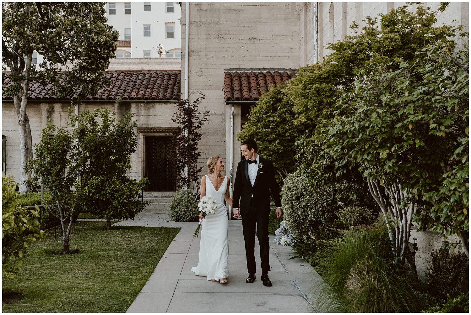 Saint-Johns-Cathedral-Los-Angeles-Wedding-0067.jpg