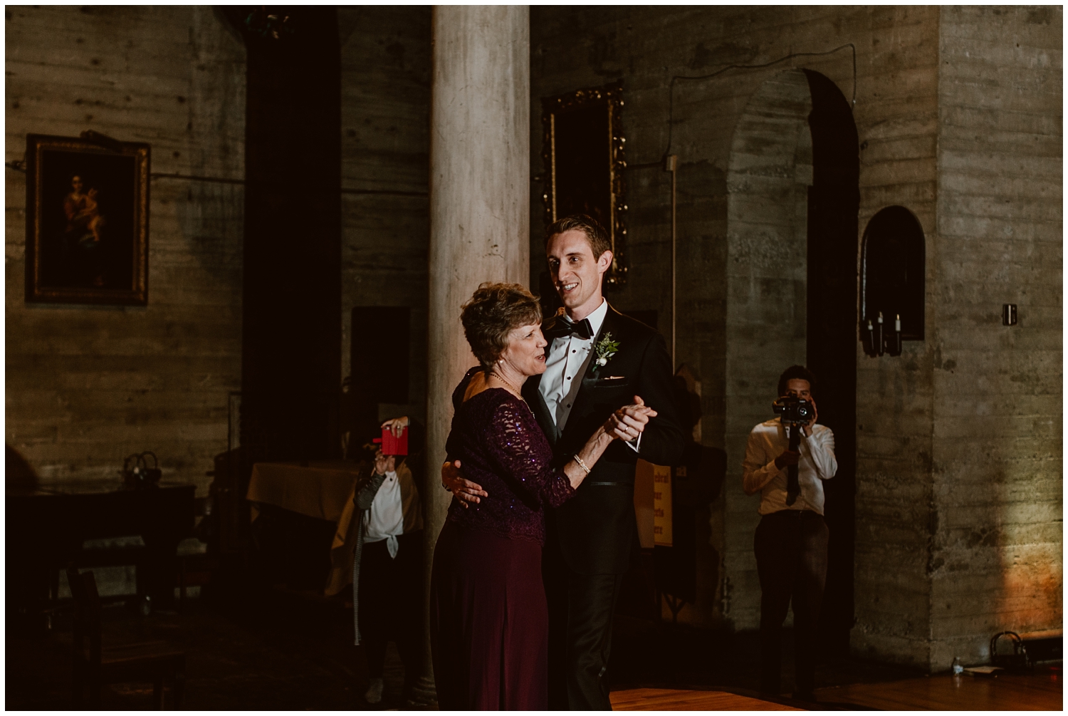 Saint-Johns-Cathedral-Los-Angeles-Wedding-0106.jpg