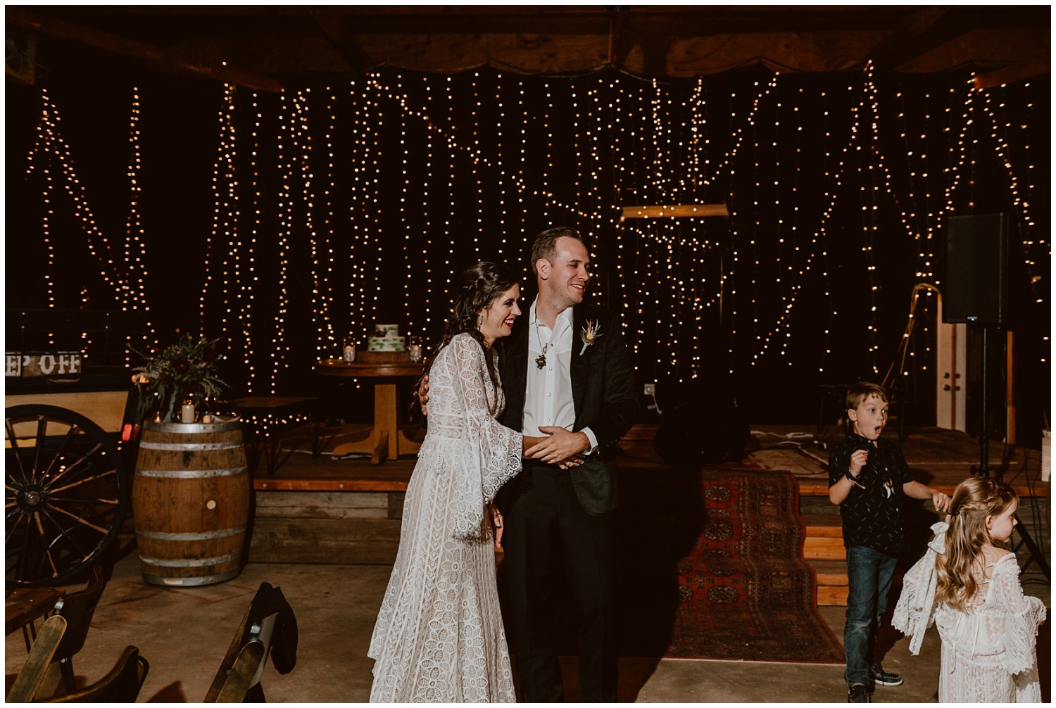 Pioneer-Town-Soundstage-Wedding 0112.jpg