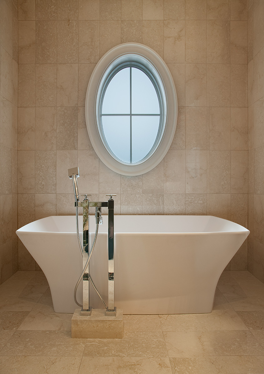 RUM-ROW-TUB.jpg