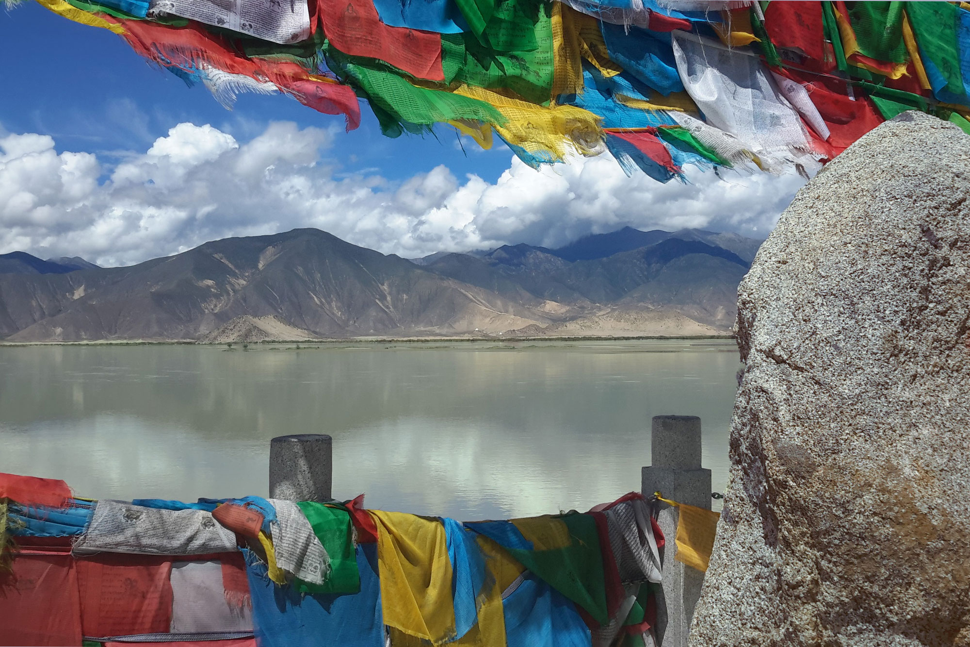 Yarlung-with-prayer-flags-banner-size.jpg