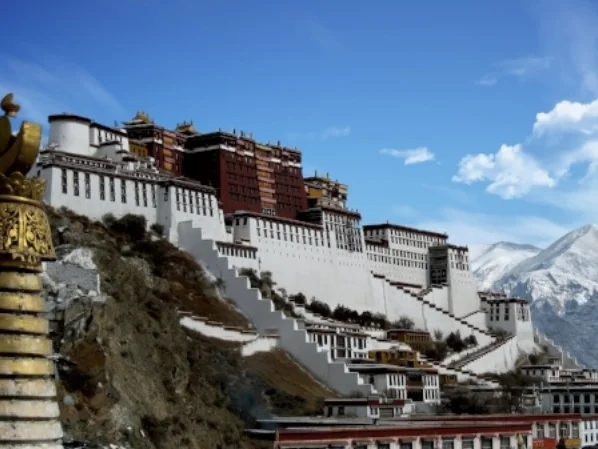 Potala.jpg